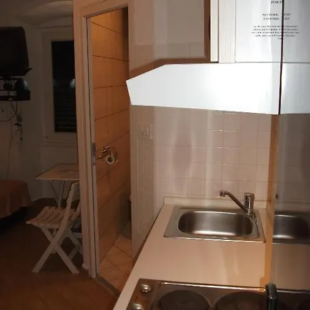 Diocletian & Apartment *