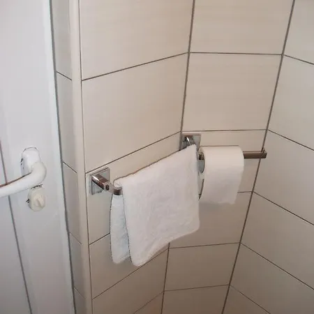 Diocletian & Apartment *